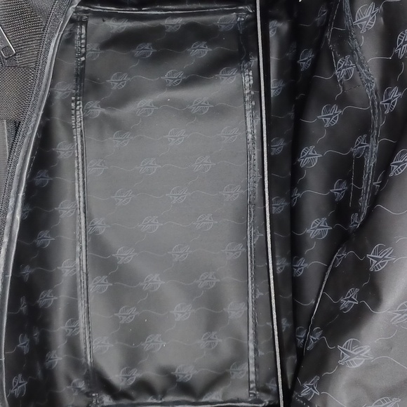 Jeep Travel Equipment Duffle Bag approximately 9"x10"x15" black duffel bag #2 - Picture 16 of 17